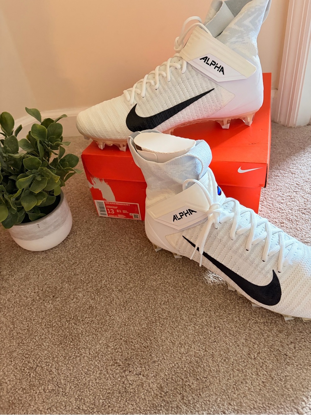 Men’s football cleats size 13 Nike alpha menace elite 2